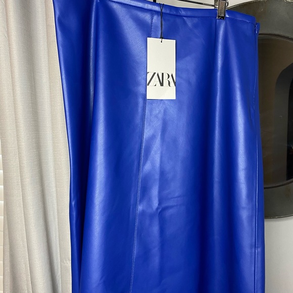 NWT Zara Woman Faux Leather Layered Blue Midi Skirt Size XL - Picture 10 of 12